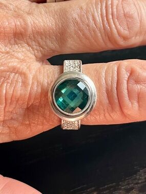 Interchangeable Round Solitaire Ring - Women Jewelry